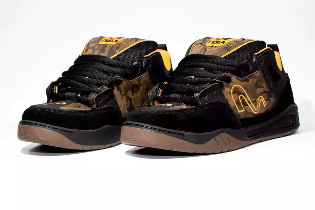 TENIS TESLA NINE BLACK CAMO