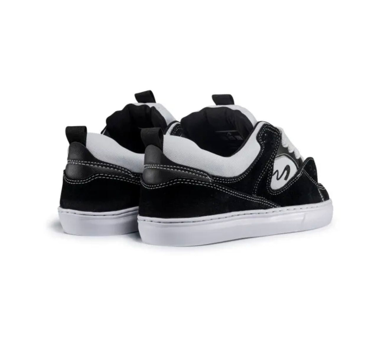 TENIS TESLA FUSION BLACK WHITE