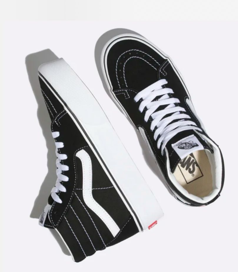 TENIS VANS SK8-HI BLACK WHITE PLATAFORMA