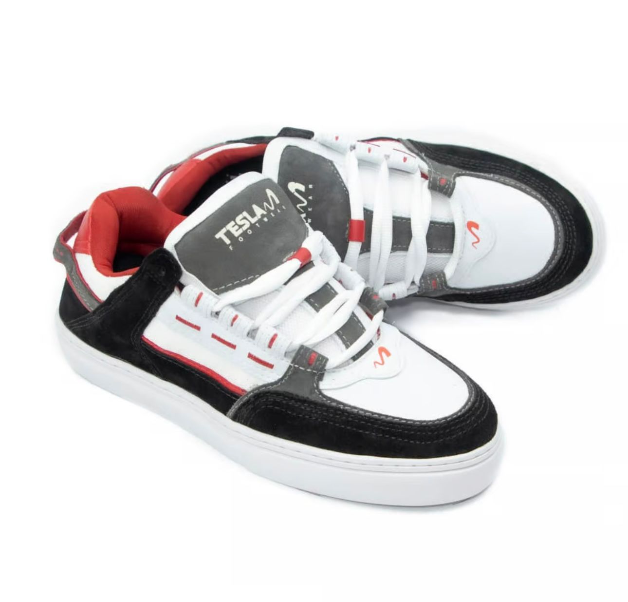 TENIS TESLA COIL BLACK WHITE RED