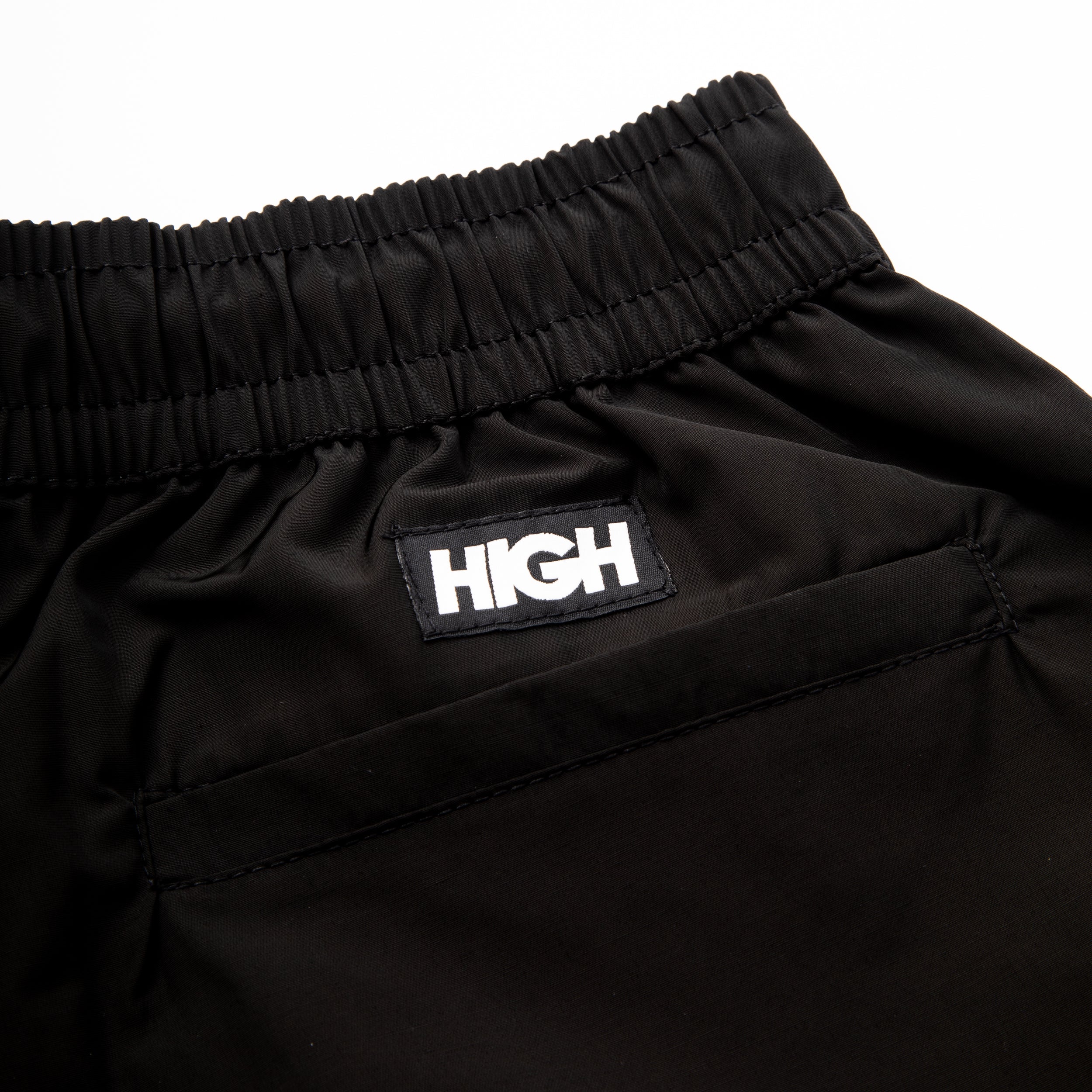 SHORTS HIGH SCRIPT BLACK