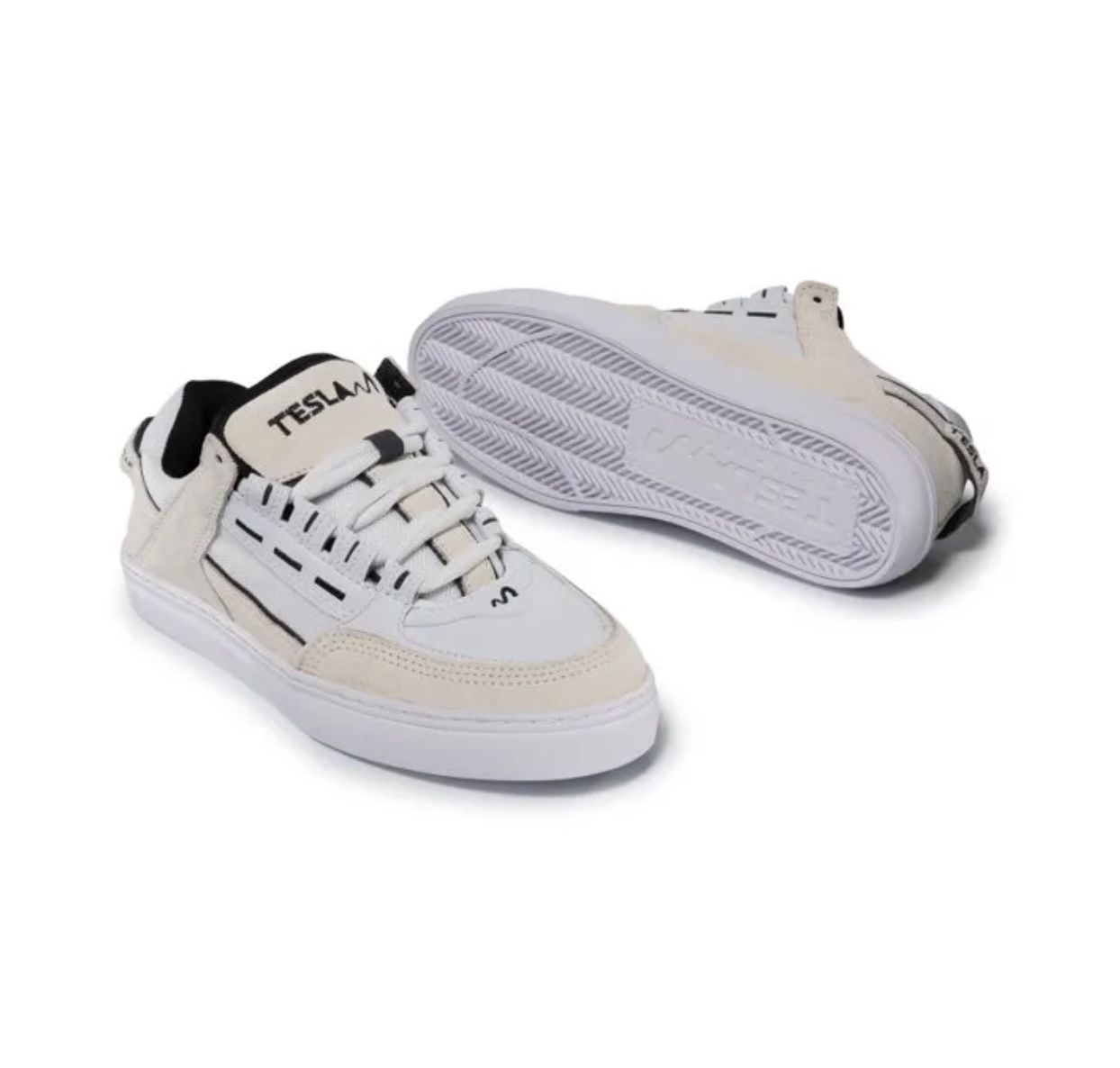 TENIS TESLA COIL OFF WHITE FURTA COR