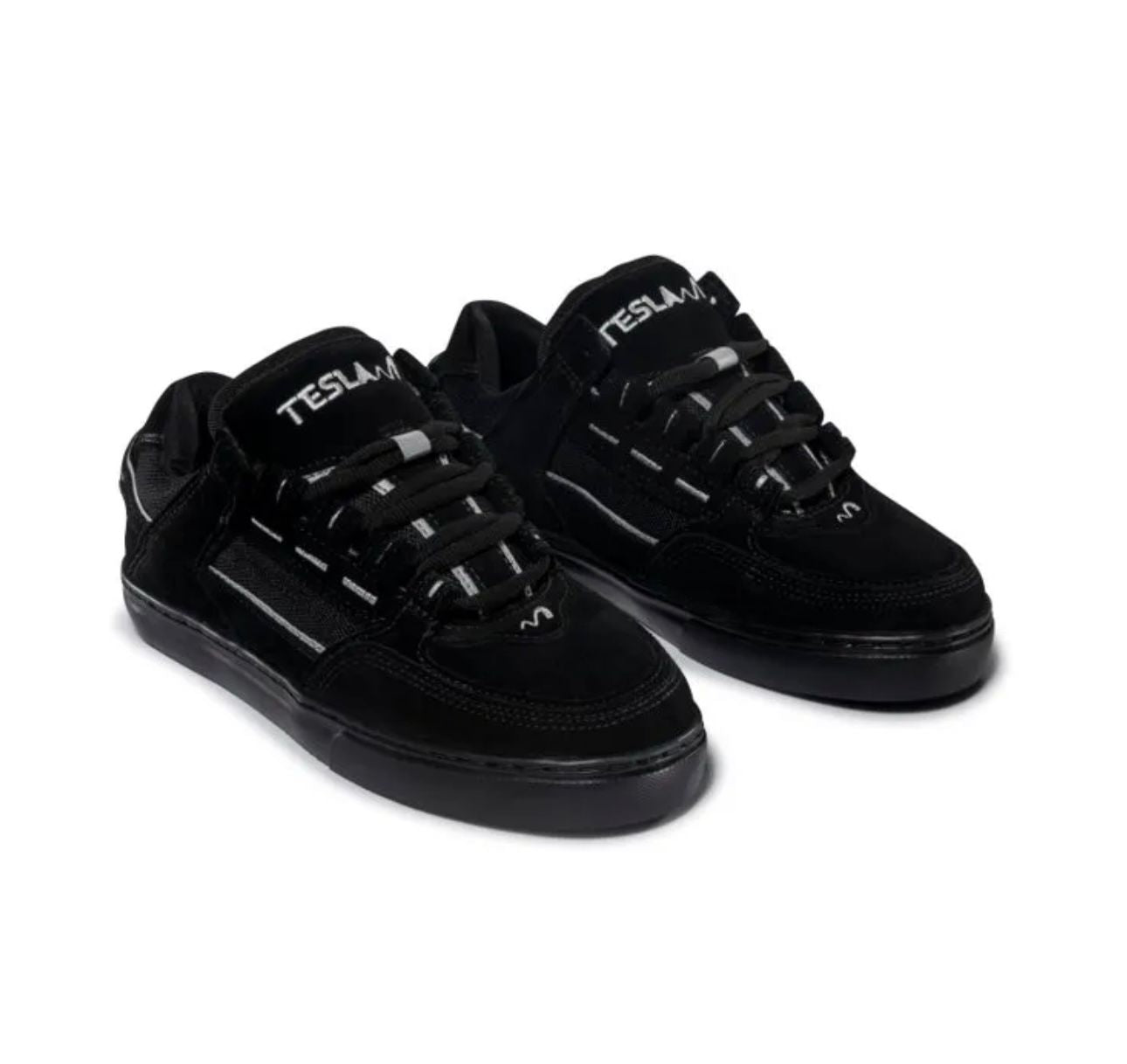 TENIS TESLA COIL ALL BLACK REFLETIVO