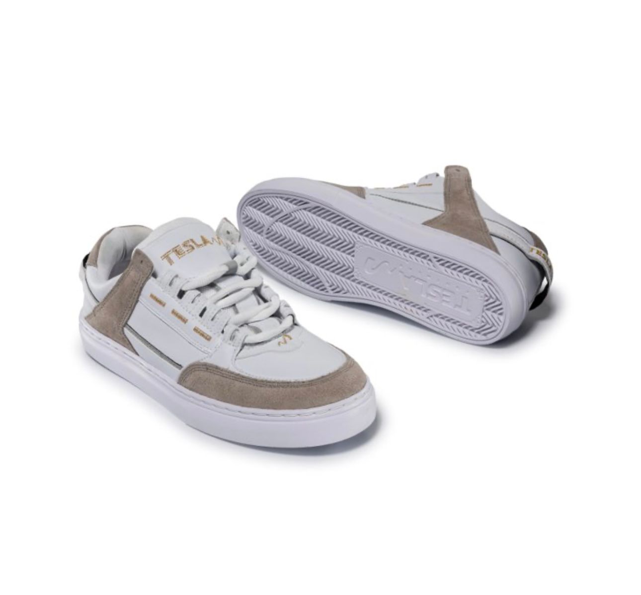 TENIS TESLA COIL WHITE GOLD