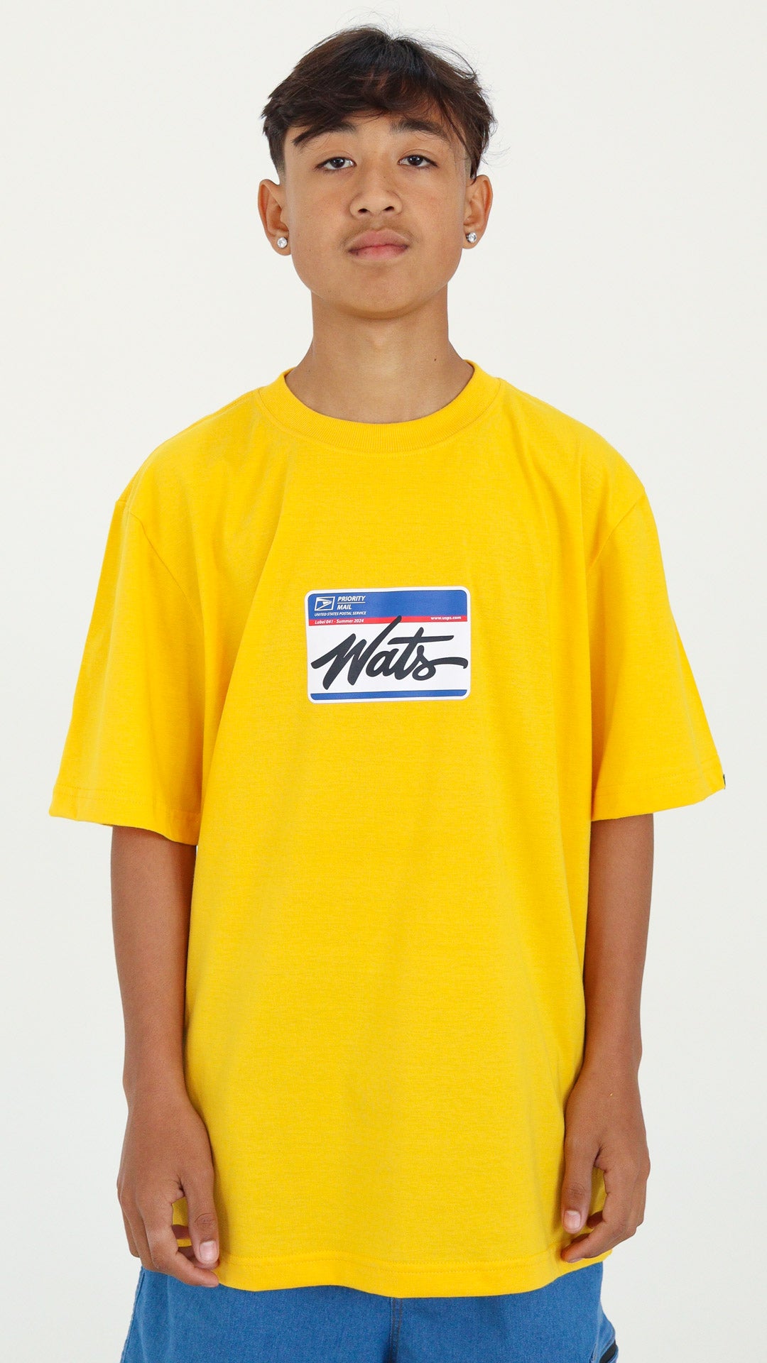 CAMISETA WATS COMPANY STICKER AMARELA