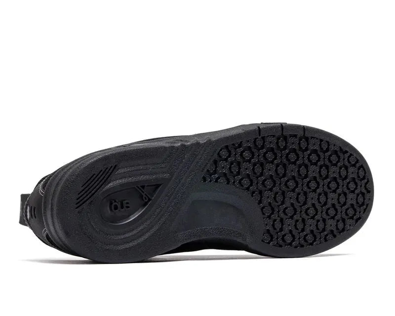 TENIS  FLUENTE PRETO e CINZA