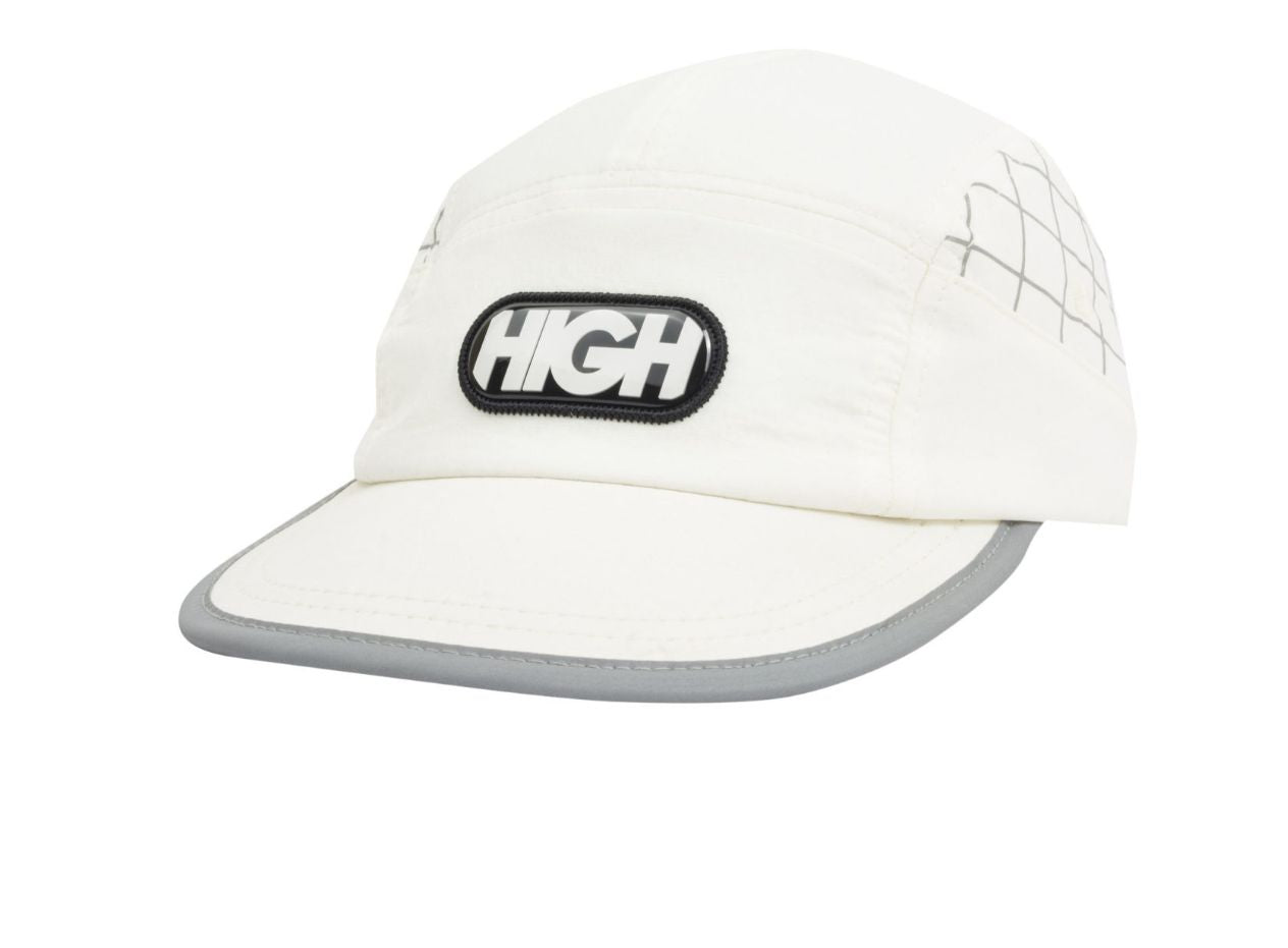 Boné High Reflective 5 Panel Squared White