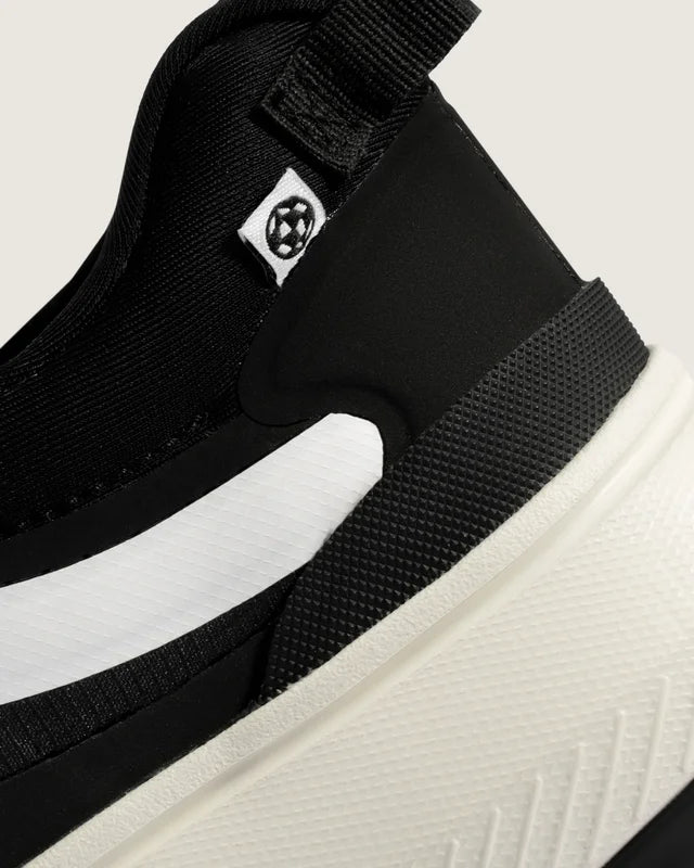 Tênis Vans Ultrarange MTE Crosspatch BLACK/WHITE