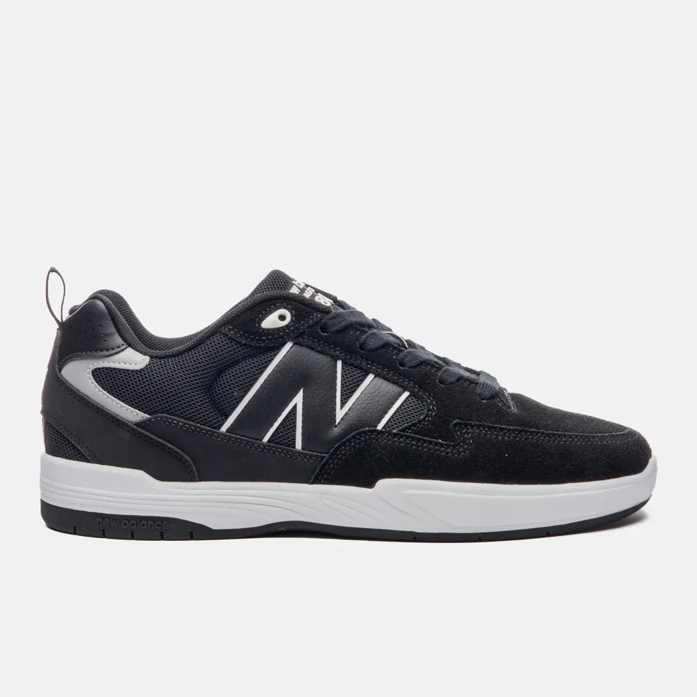 TENIS NEW BALANCE NUMERIC 808 TIAGO LEMOS PRETO/BRANCO