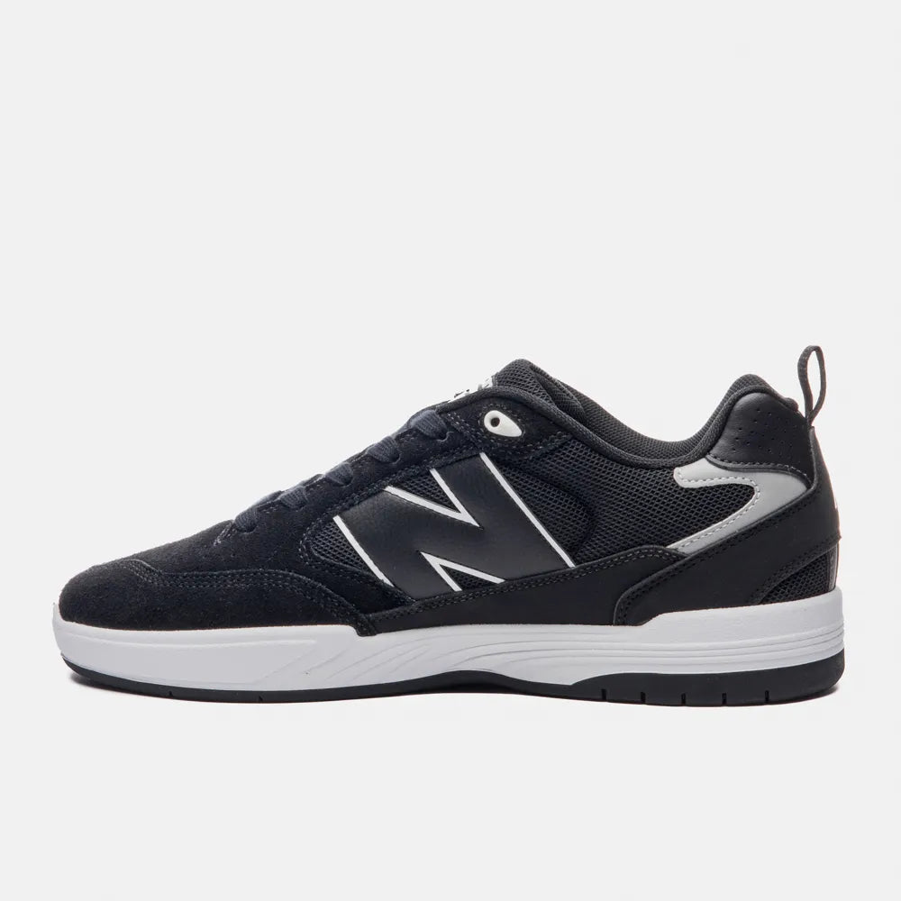 TENIS NEW BALANCE NUMERIC 808 TIAGO LEMOS PRETO/BRANCO