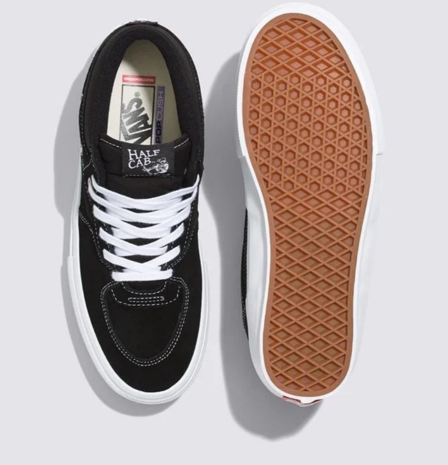 TENIS VANS HALF CAB BLACK WHITE